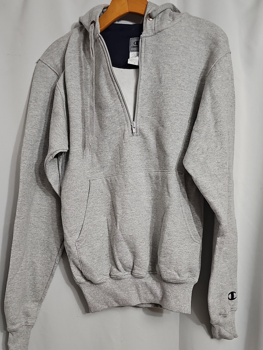 Champion Quarter Zip Hooded Sweatshirt Light steel XS Men's can fit LRG Boy's